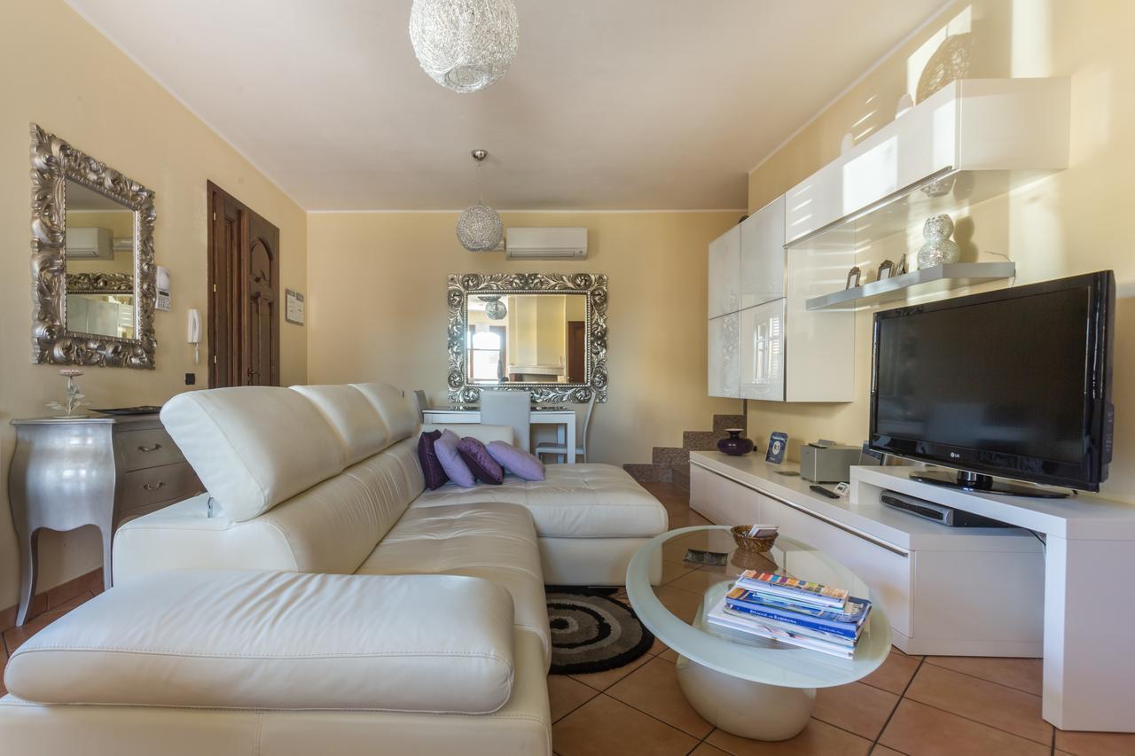Anaelehouseapartments Ltb Arborea Buitenkant foto